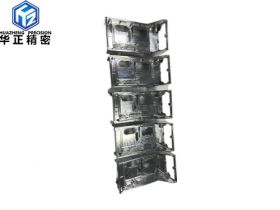 軍裝備品部品加工工場